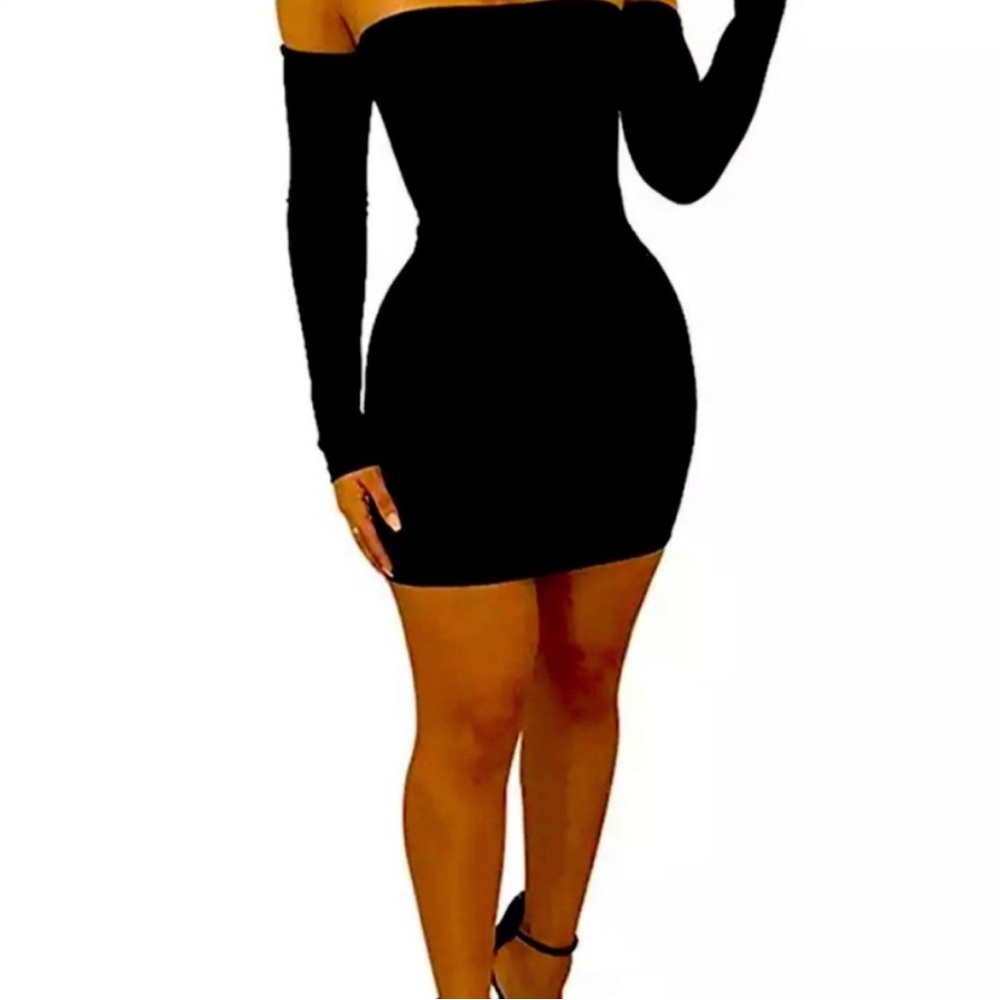 Offer the shoulder mini dress.Prior store closing All remaining dresses must go.